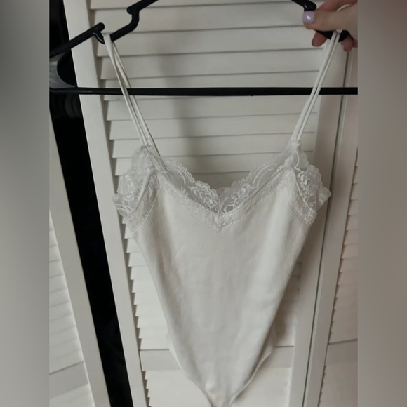 abercrombie & fitch lace trim bodysuit - Picture 3 of 4